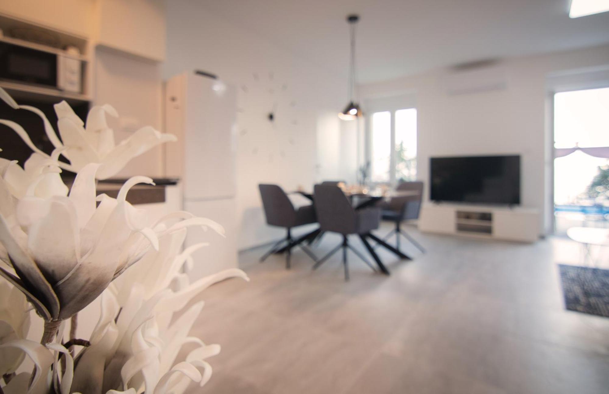 Apartman Xenna Rijeka Exteriör bild